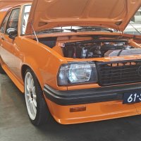 Oranje Opel Ascona B 2.5CIH met 212PK